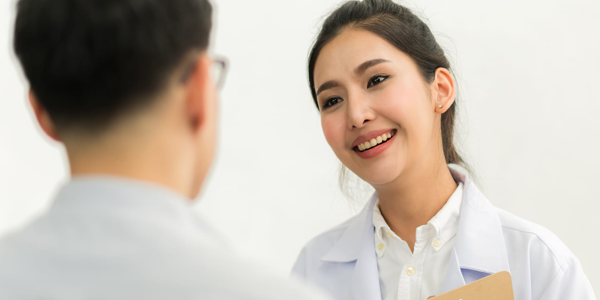 Providers discussing healthcare topic | Doylestown Health